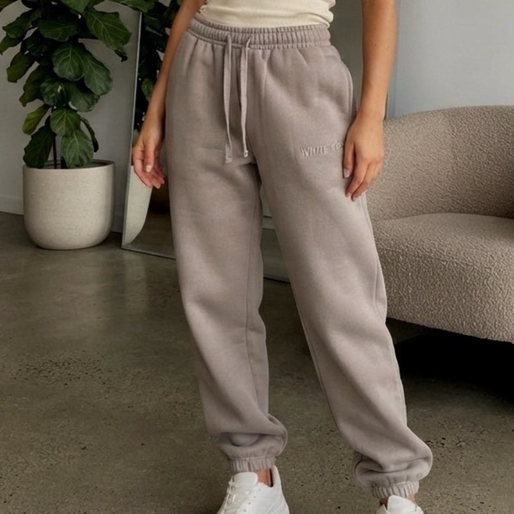 White Fox Boutique Tan Fleece Joggers Sweatpants Womens XXS